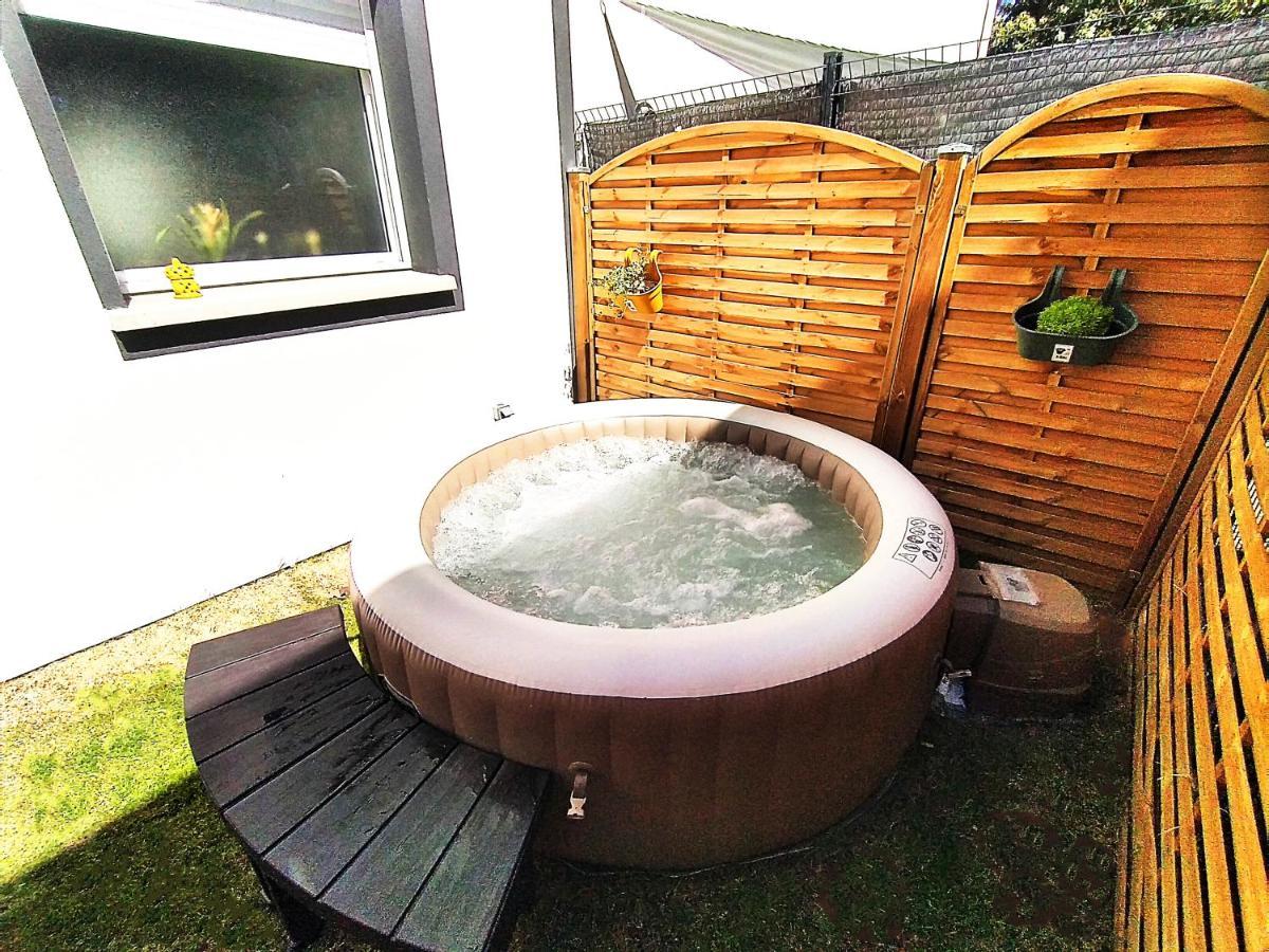 Dream Of Mediterranean House, Jacuzzi, Bbq, Delices Ensoleilles サルトルーヴィル エクステリア 写真